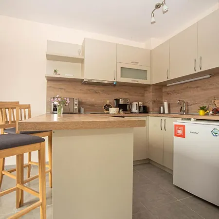 The Captain Be My Guests! By Rv