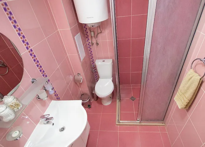 The Captain Be My Guests! By Rv